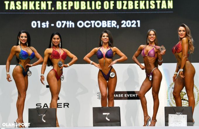 Ogil va onaning jinsiy aloqasini tomosha qiling