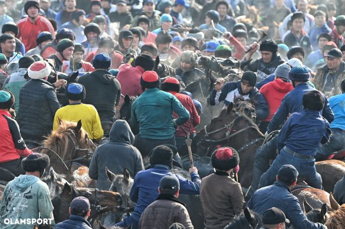 Bir vaqtning ozida ikkita qiz bilan anal va ogzaki